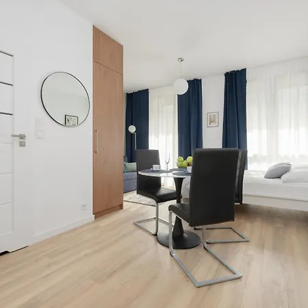 Sarmacka 25 1 Close To Medicover And Paley * Warsaw