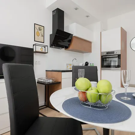 Sarmacka 25 1 Close To Medicover And Paley *