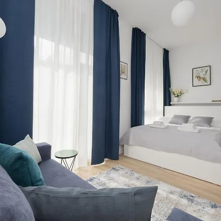 Sarmacka 25 1 Close To Medicover And Paley Apartment