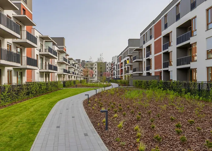 Sarmacka 25 1 Close To Medicover And Paley * Warsaw