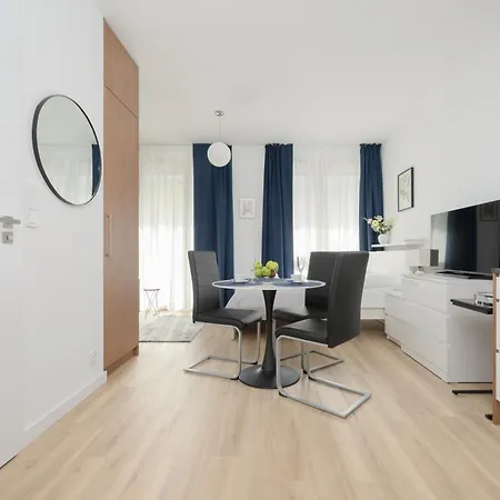 Sarmacka 25 1 Close To Medicover And Paley Apartment Warsaw