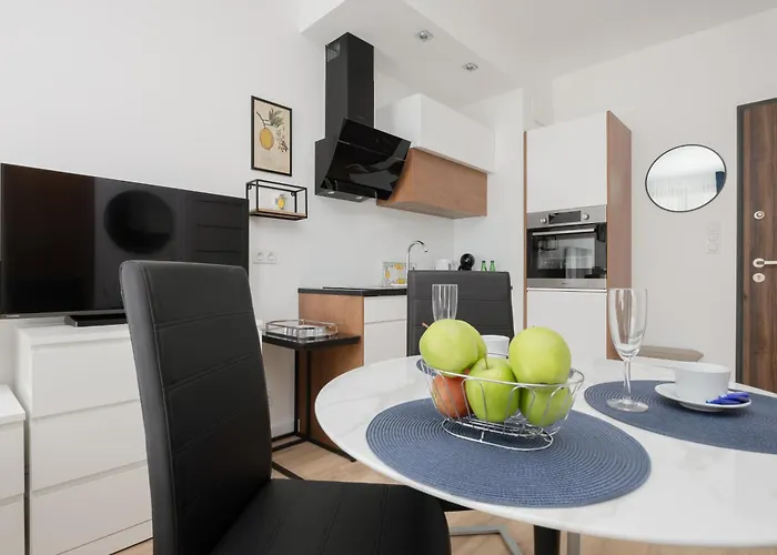 Sarmacka 25 1 Close To Medicover And Paley *